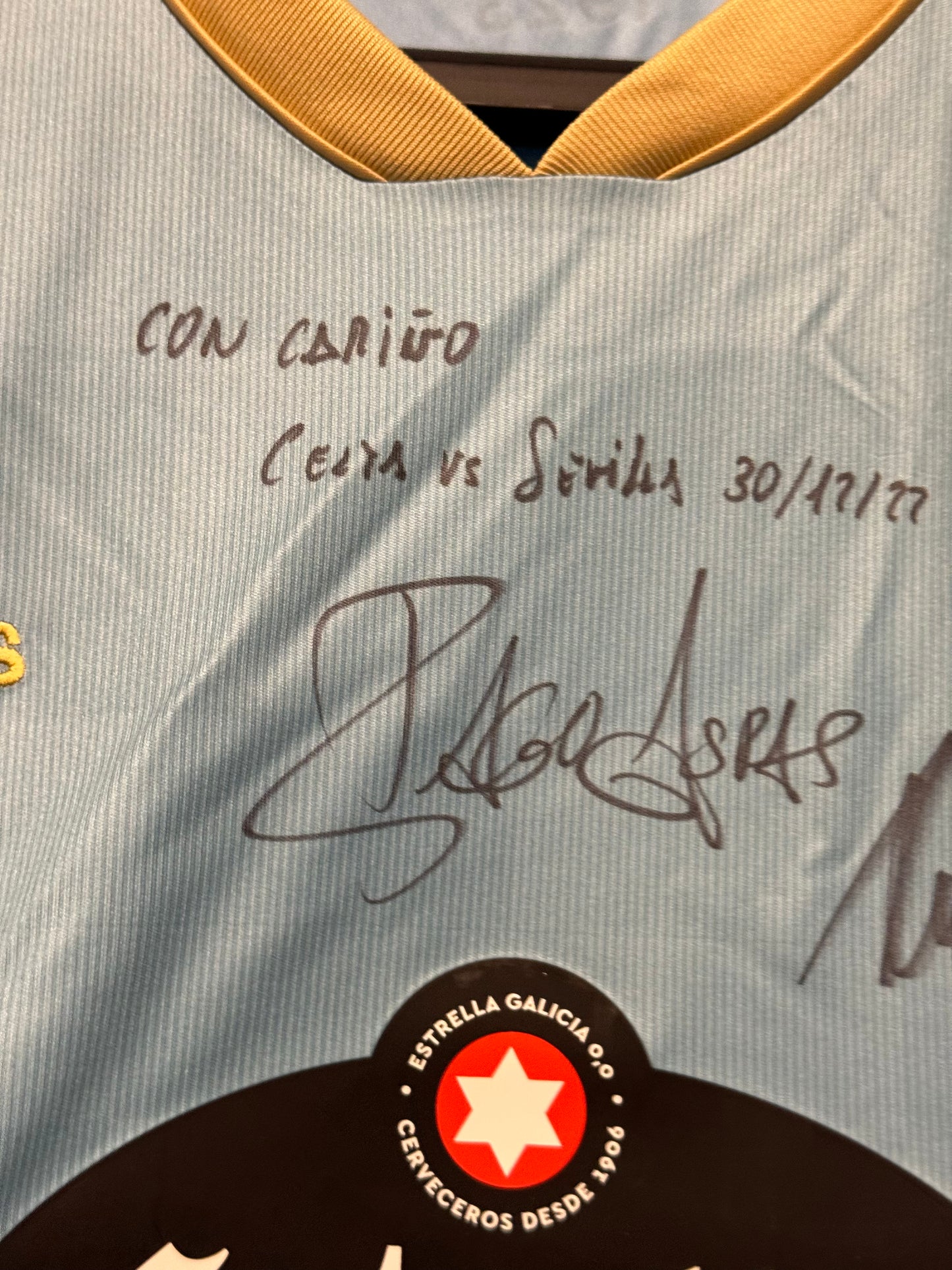 Celta de Vigo Squad Signed Jersey – Celta vs Sevilla (12/30/2022) | MatchWornShirt COA