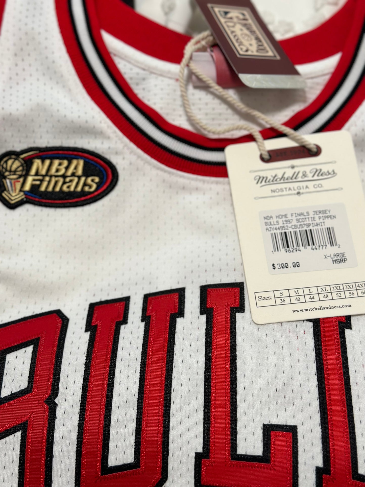 Scottie Pippen Signed and Inscribed White Authentic Bulls Jersey with 6 Inscriptions