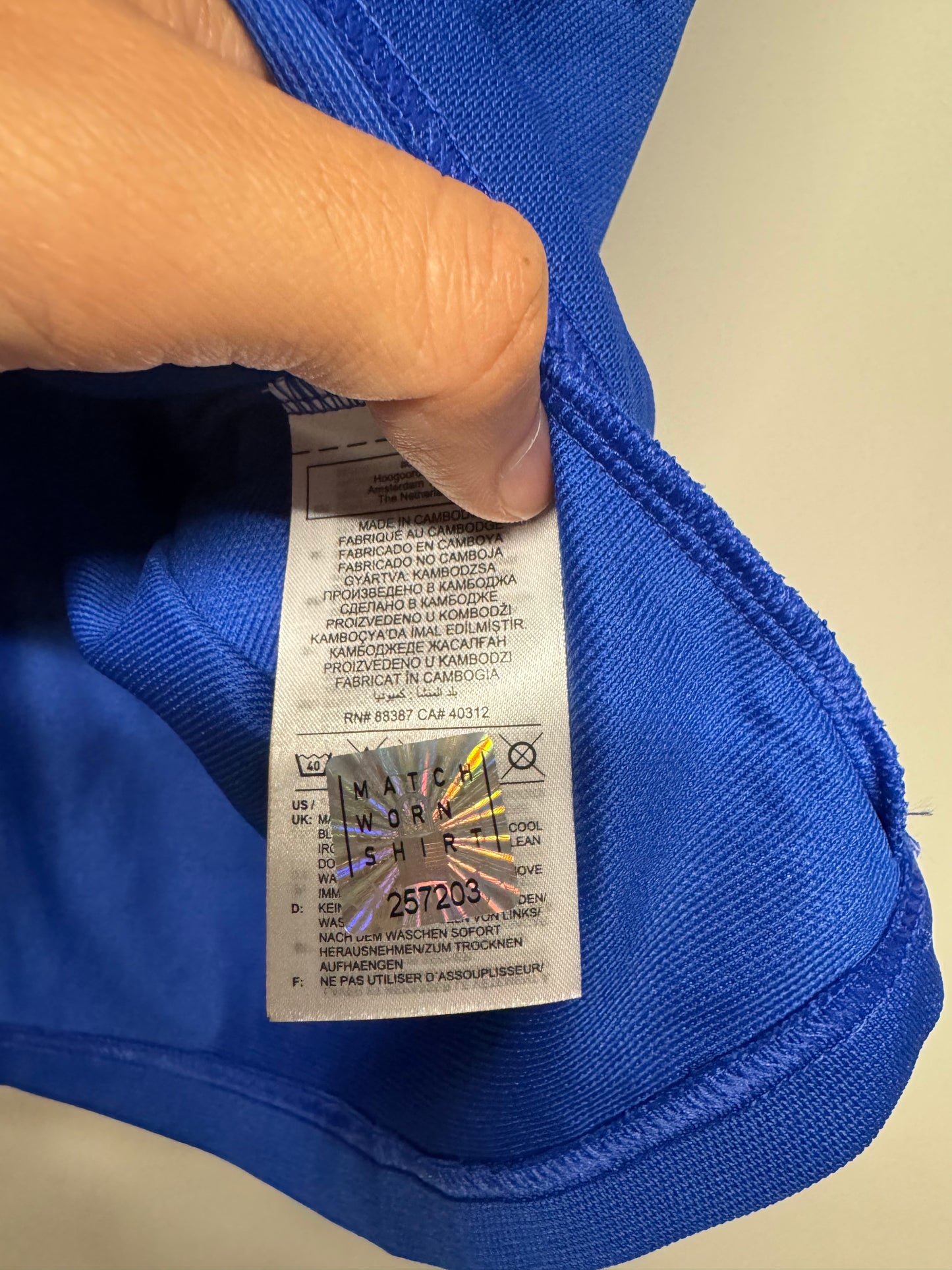 Harvey Barnes Signed Match-Worn Leicester City Jersey – Poppy Match Edition