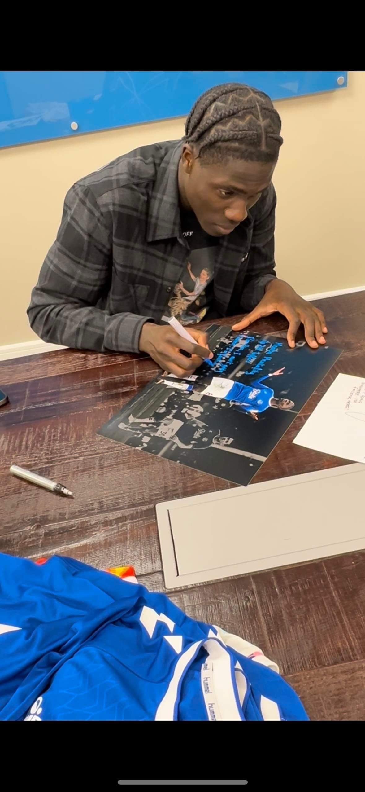 Amadou Onana Signed & Multi-Inscribed 16x20 Everton “Mamba Mentality” Photo