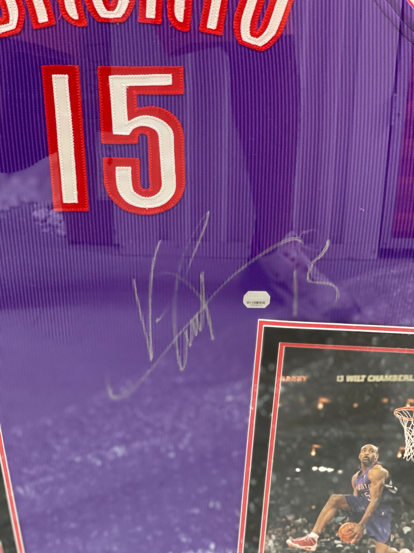 Vince Carter Signed and Framed Jersey