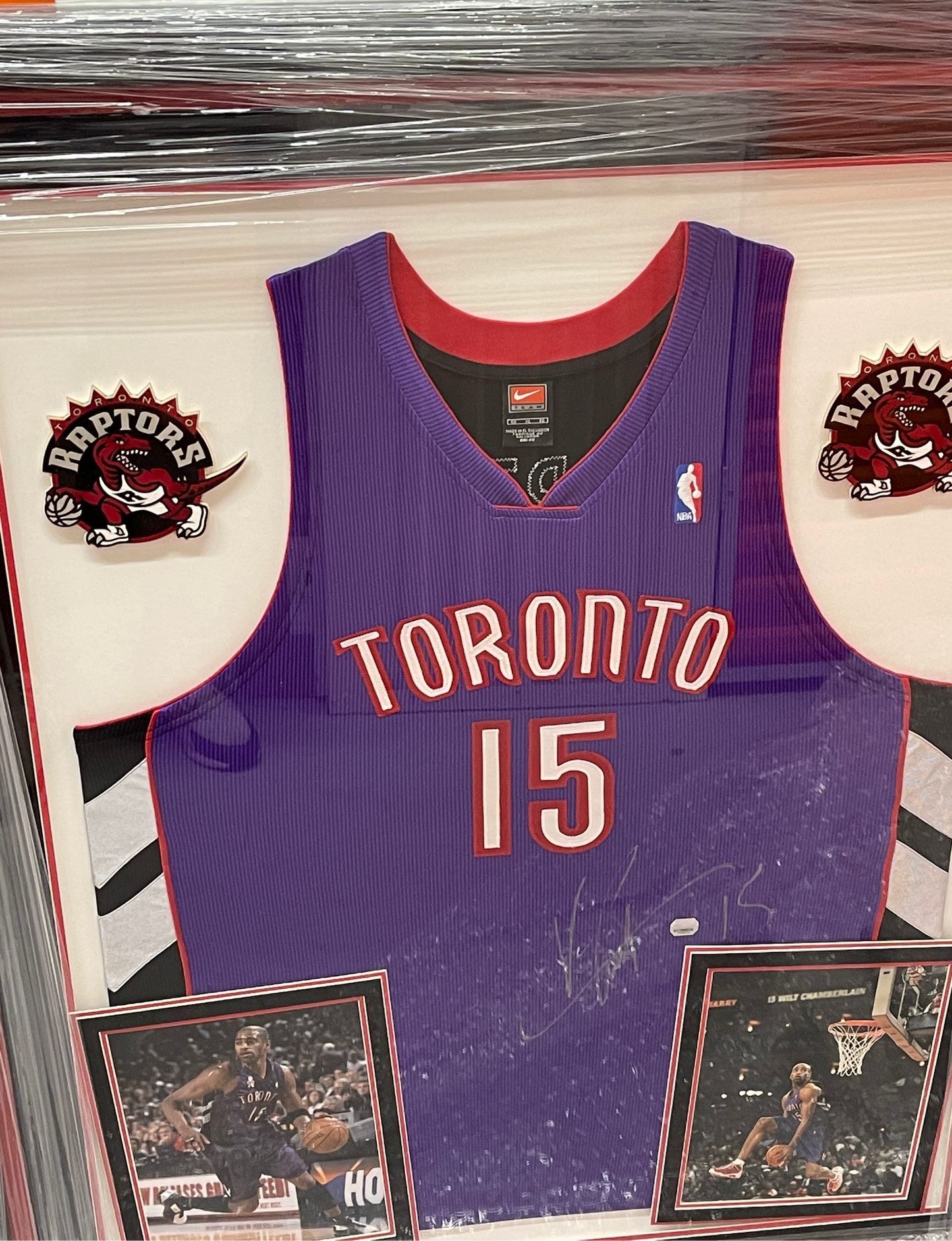 Vince Carter Signed and Framed Jersey