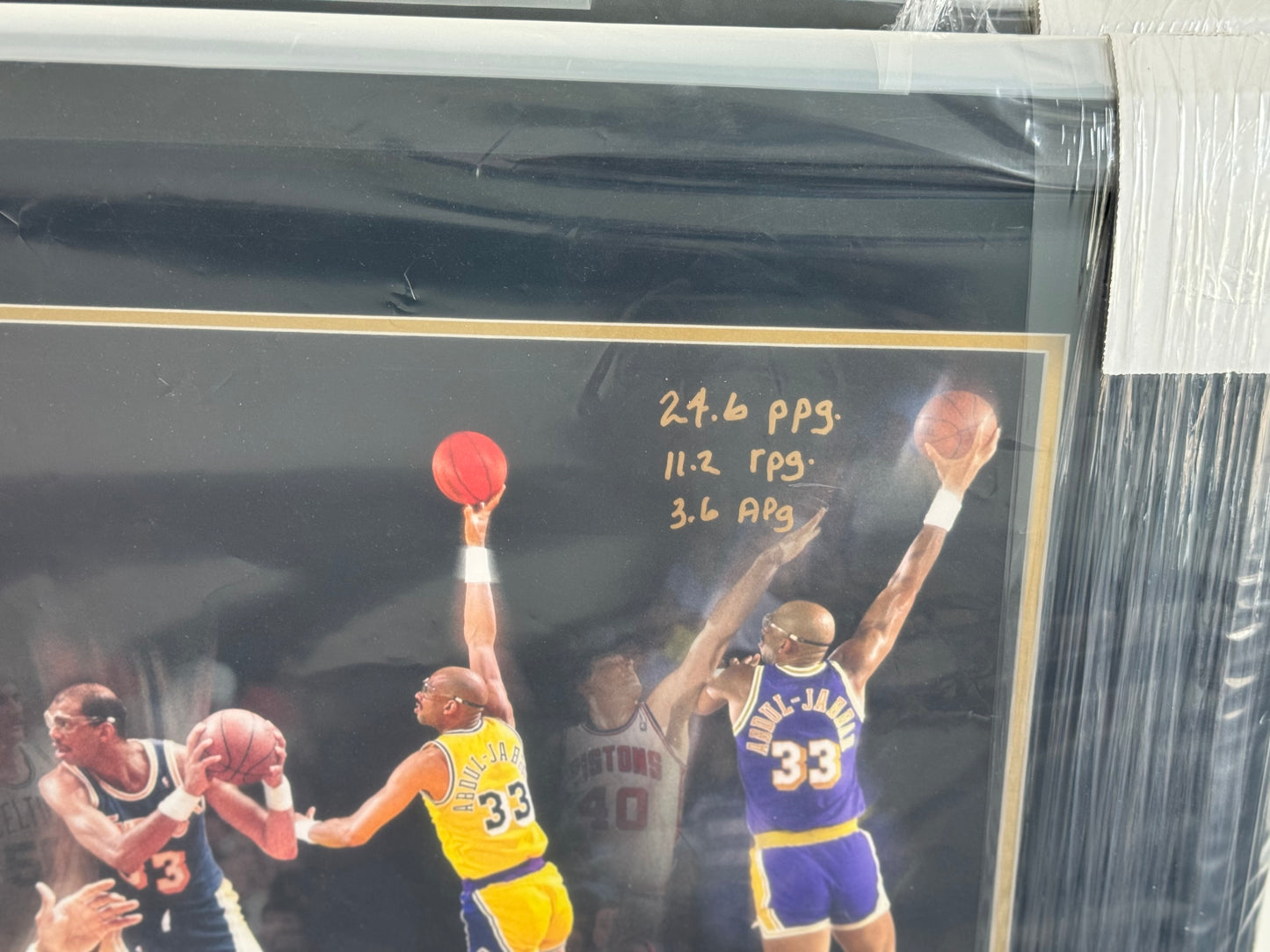 Kareem Abdul-Jabbar Signed 1-of-1 Career Tribute Photo (Framed + Beckett Authenticated)