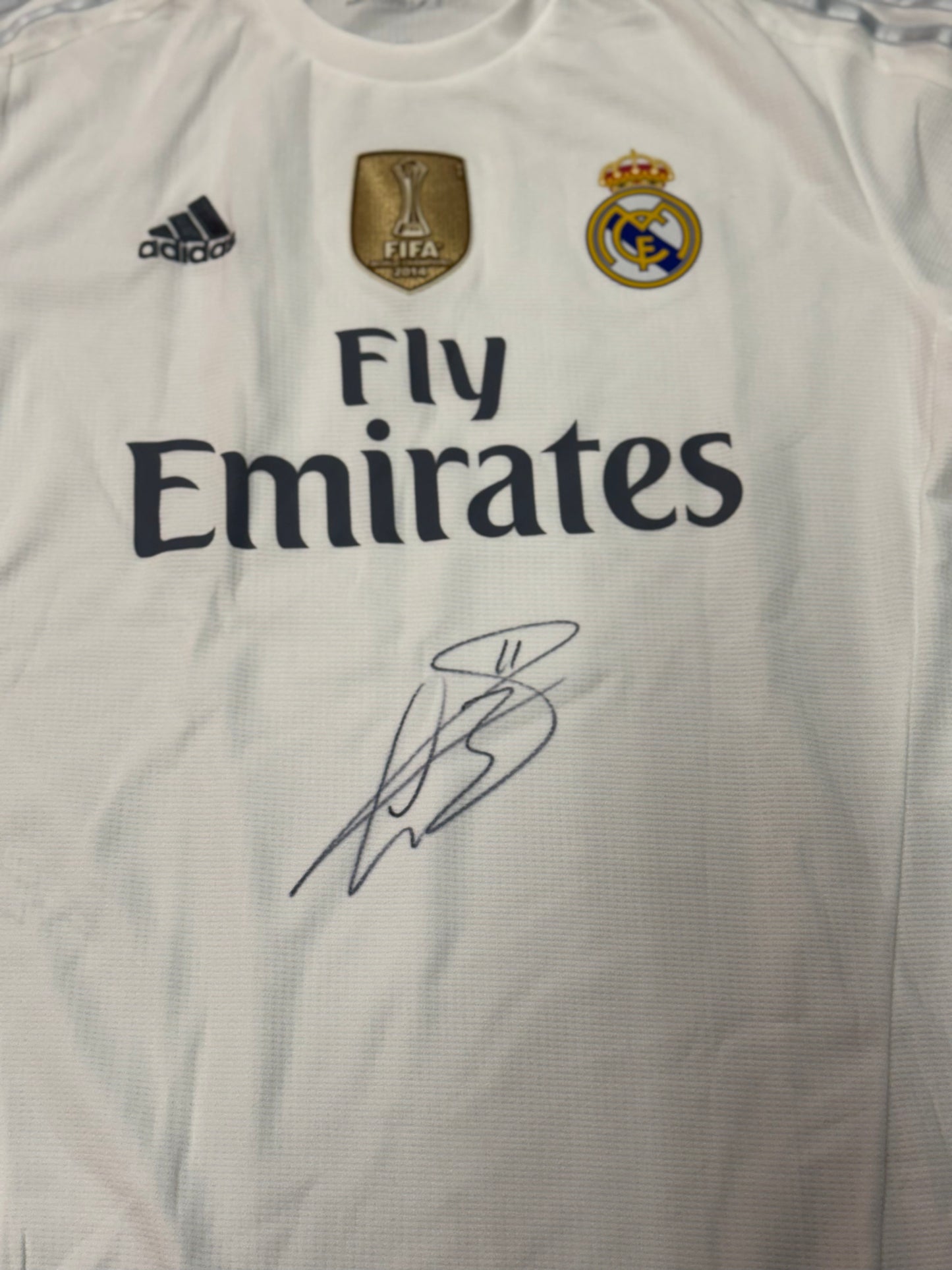 Gareth Bale Autographed 2015/16 Real Madrid Jersey
