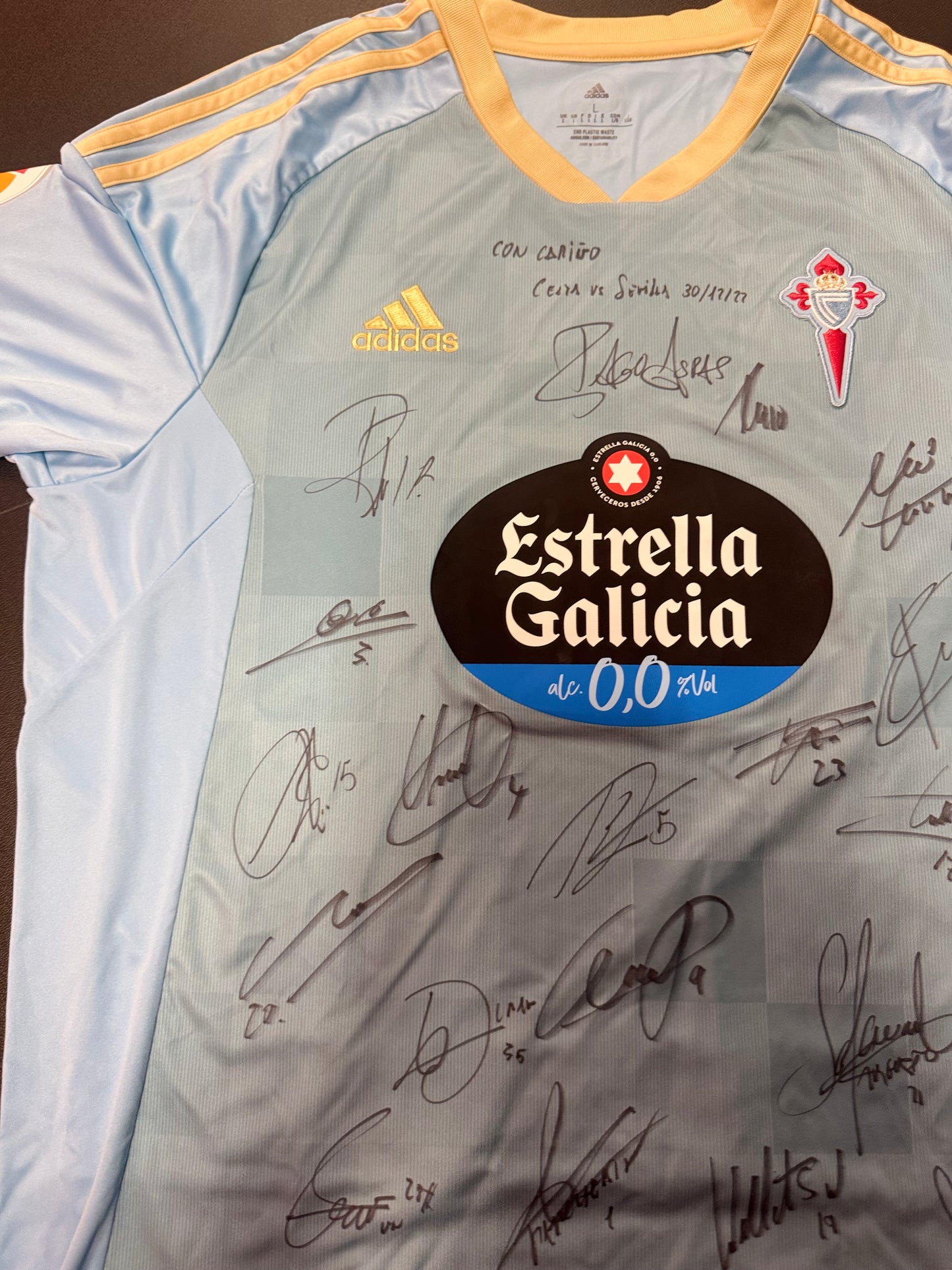 Celta de Vigo Squad Signed Jersey – Celta vs Sevilla (12/30/2022) | MatchWornShirt COA
