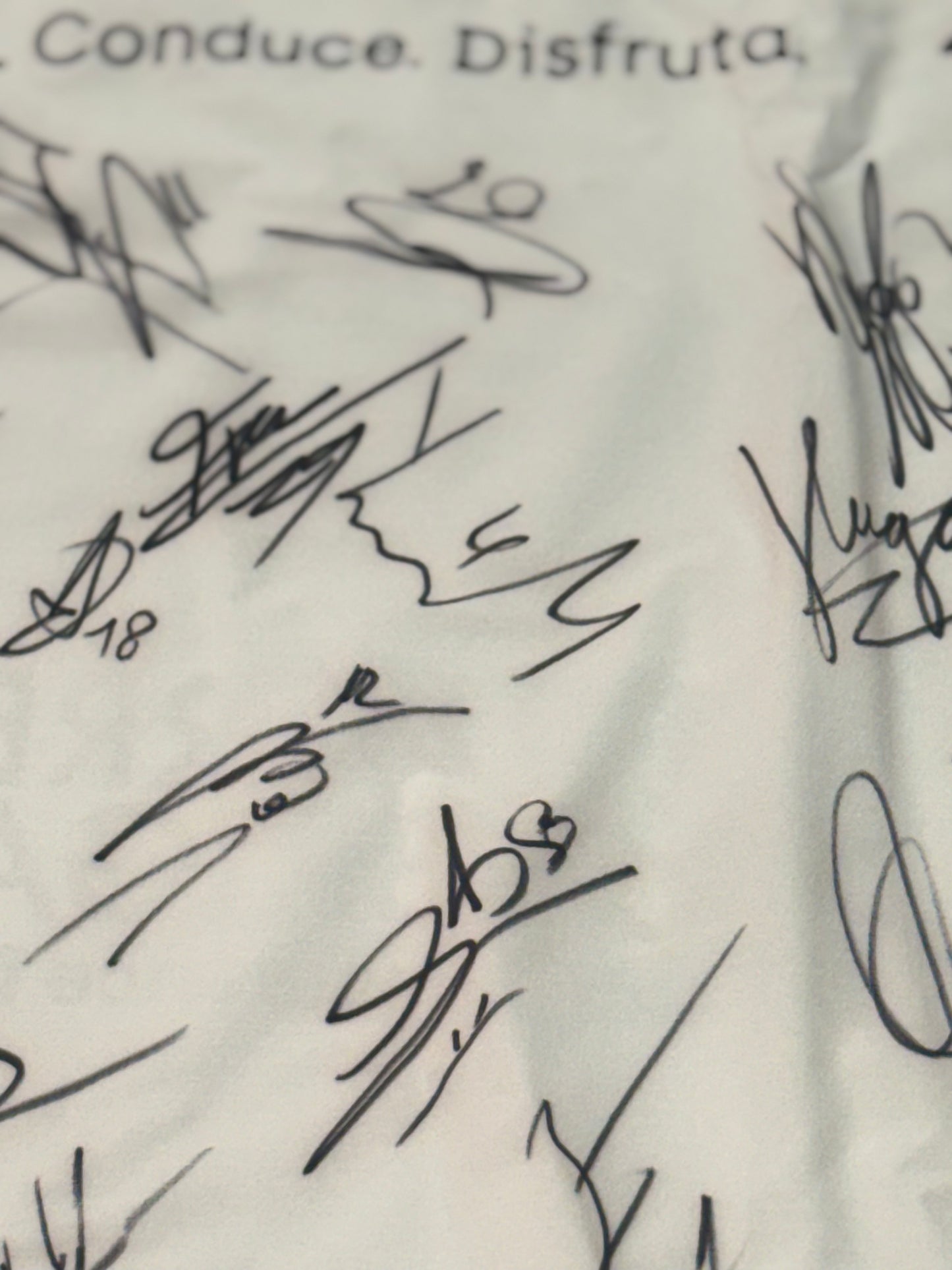 Valencia CF 2022/23 Squad Signed Jersey