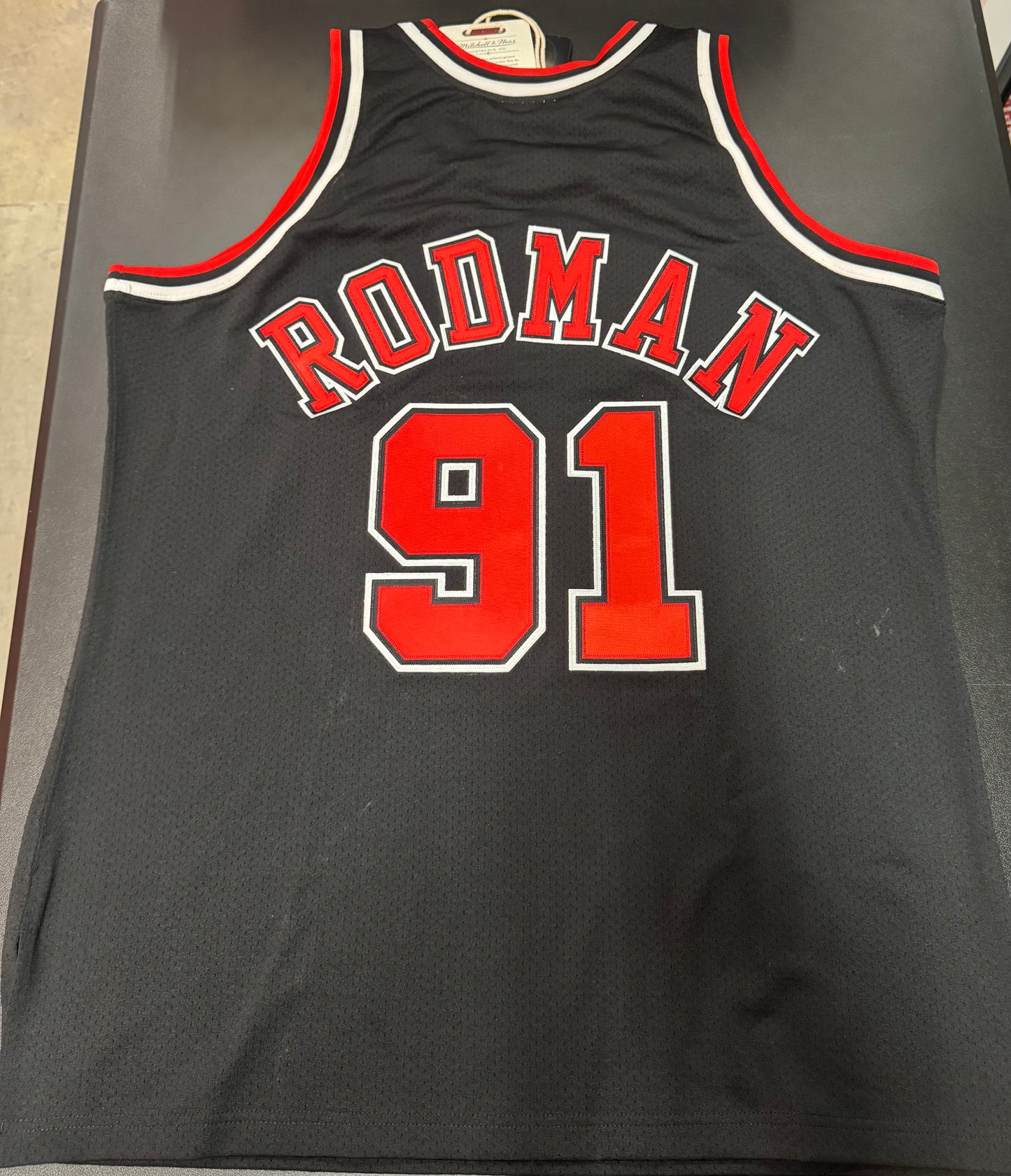 Dennis Rodman Signed Chicago Bulls Jersey – "The Worm" Inscription | Mitchell & Ness Authentic