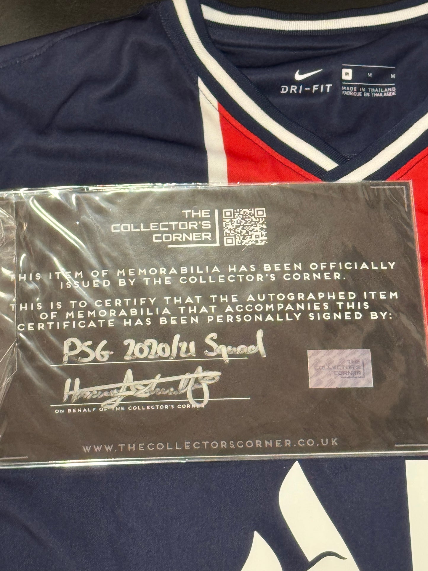 PSG 2020/21 Squad Signed Jersey – Includes Kylian Mbappé