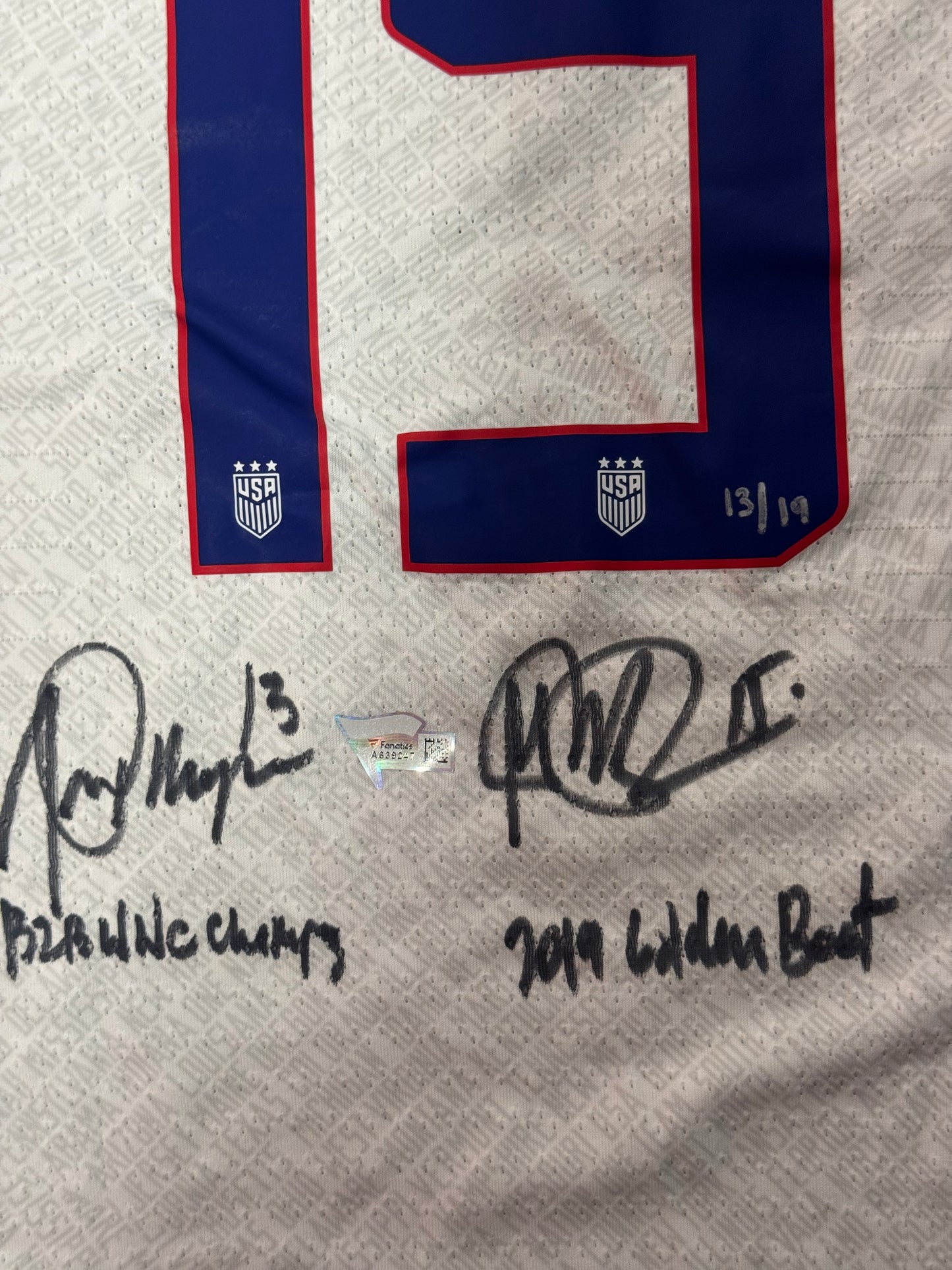 Alex Morgan & Megan Rapinoe Dual-Signed 2019 USA Women's World Cup Jersey – Limited Edition / Fanatics Authenticated