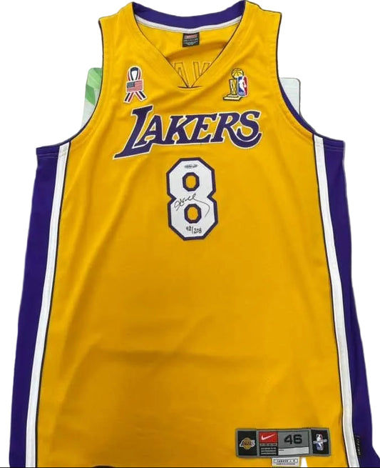 KOBE BRYANT SIGNED AUTHENTIC LAKERS GOLD JERSEY