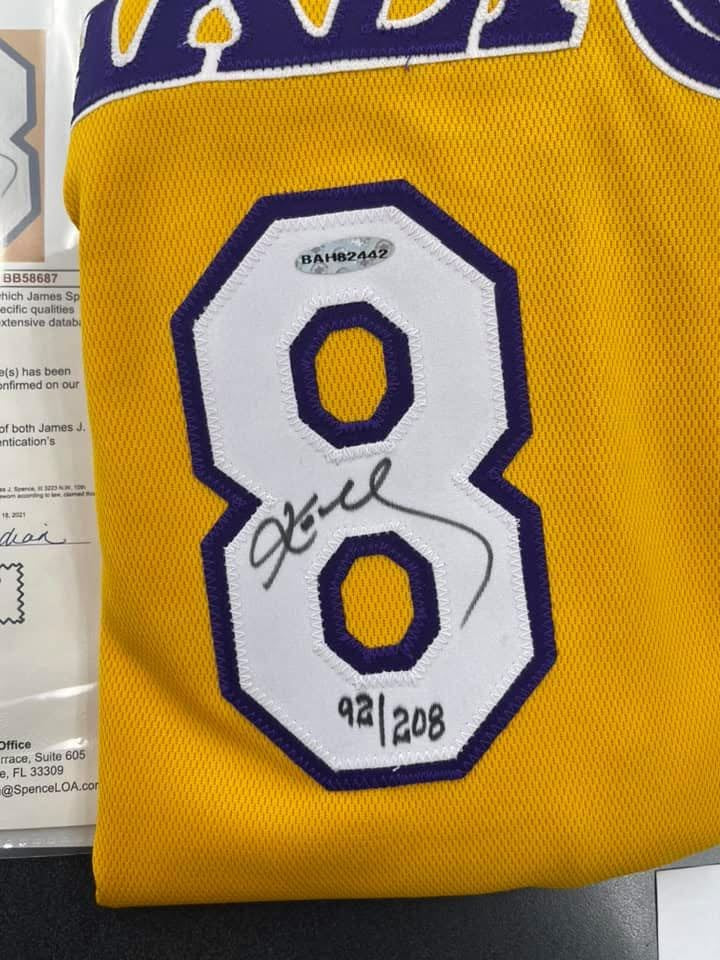 KOBE BRYANT SIGNED AUTHENTIC LAKERS GOLD JERSEY