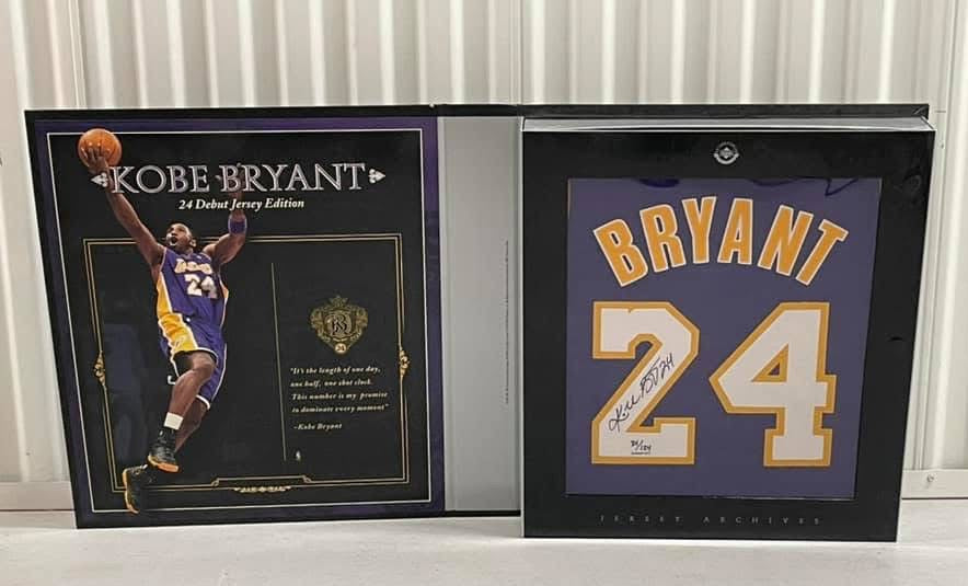Kobe Bryant signed Limited Edition Authentic Purple Lakers Archives Jersey