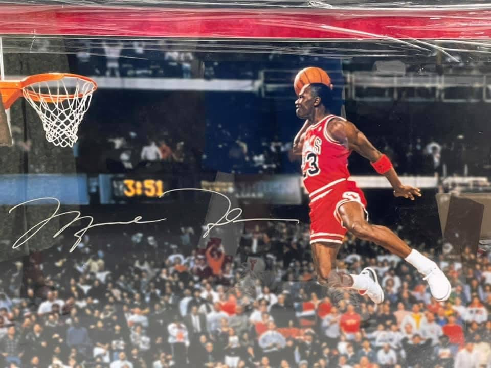 Michael Jordan Signed  and Framed “1988 Slam Dunk” 30x40