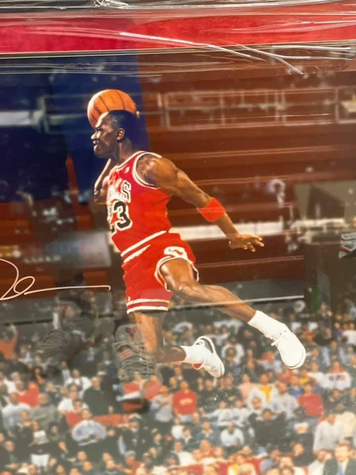 Michael Jordan Signed  and Framed “1988 Slam Dunk” 30x40