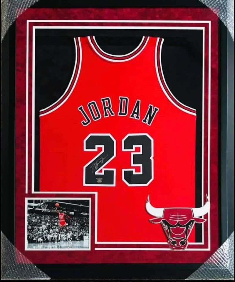 Michael Jordan Signed and Framed Bulls Jersey
