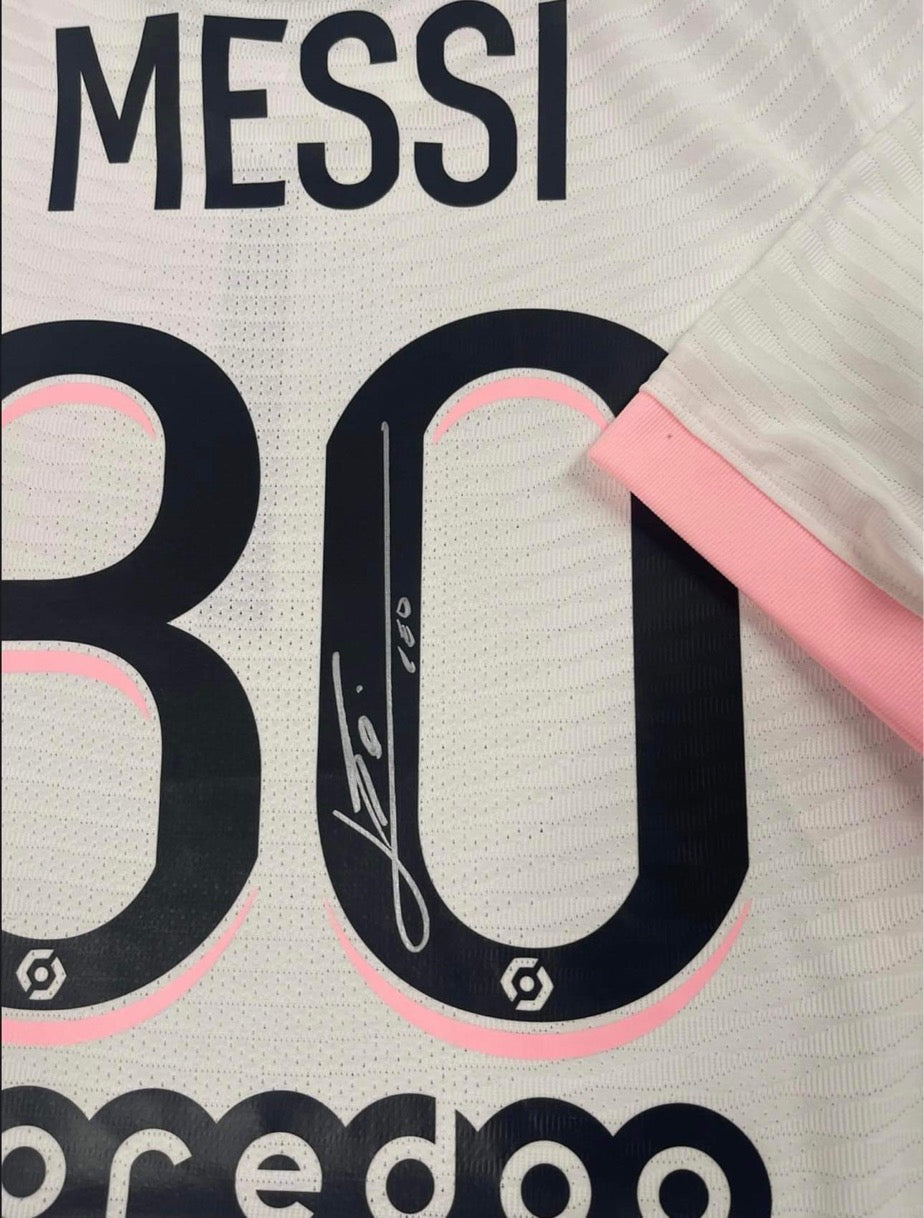 Lionel Messi Signed Player Issue PSG Jersey