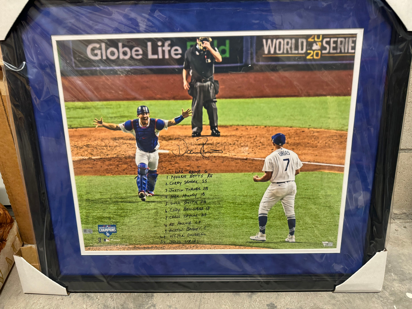 2020 Dodgers World Series Champions Team Lineup Signed Photo – Dave Roberts Autograph – Fanatics Certified (LE 12/12)