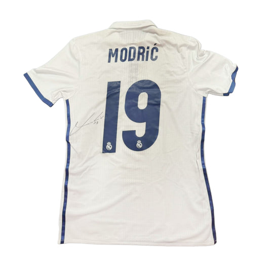 Luka Modrić Signed Real Madrid Jersey – 2016/17 Player Issue