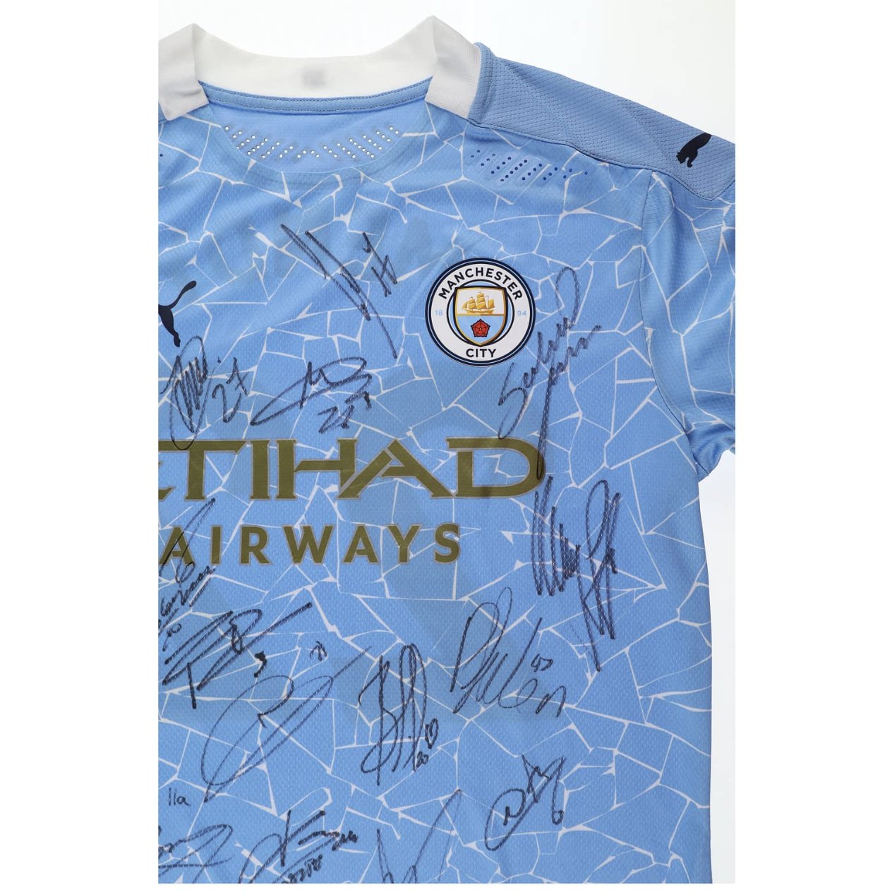 Benjamin Mendy Player-Worn, Team-Signed Manchester City FC Jersey (22 Signatures) - Featuring Kevin De Bruyne, Rodri, Bernardo Silva, Ederson - Benjamin Mendy LOP, Beckett LOA