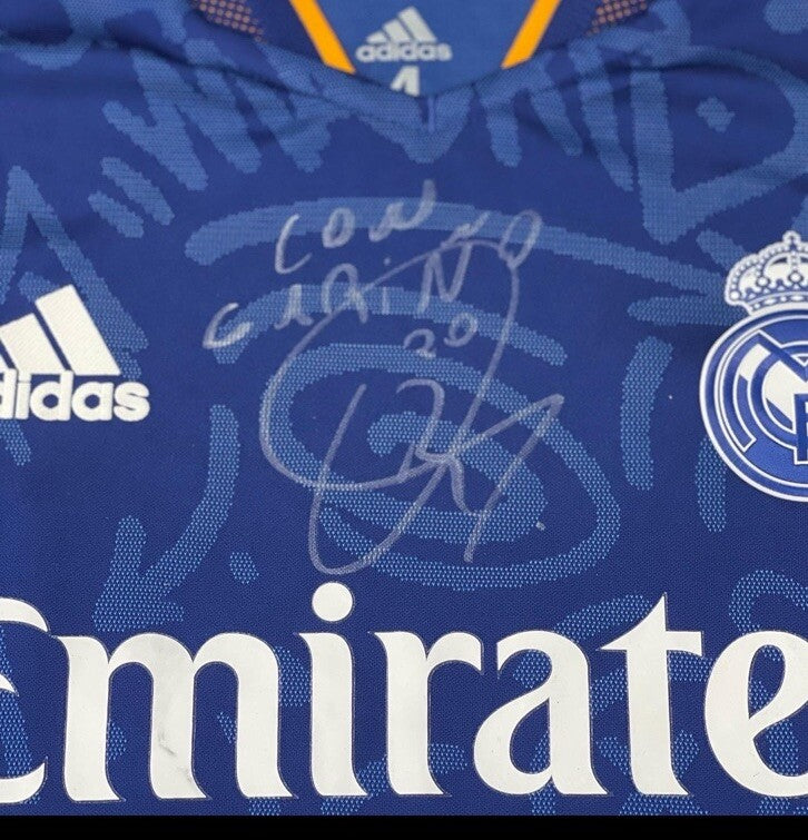 Vinícius Jr. Signed & Inscribed Real Madrid Jersey – 2021/22 Away Match Issue (Autographed)