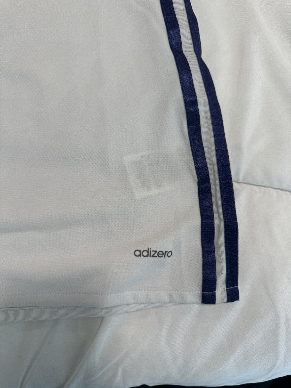 Luka Modrić Signed Real Madrid Jersey – 2016/17 Player Issue