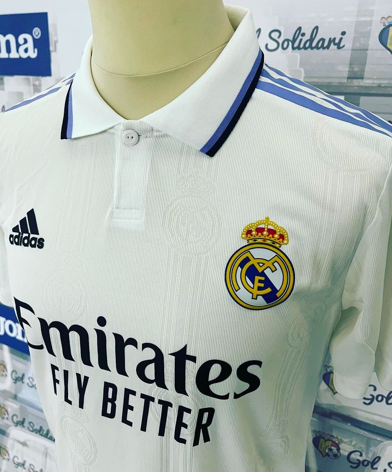Dani Carvajal Signed 2022/23 Real Madrid Player Issue