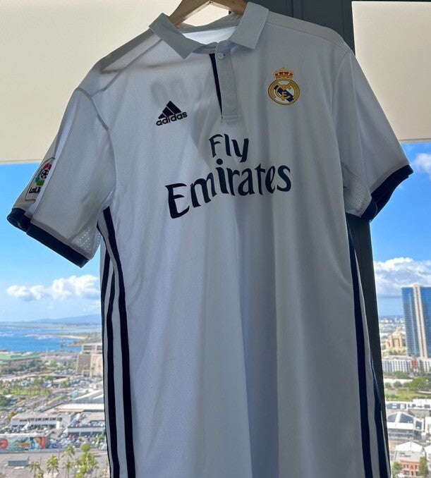 Cristiano Ronaldo Signed 2016/17 Real Madrid Jersey – PSA/DNA Authenticated