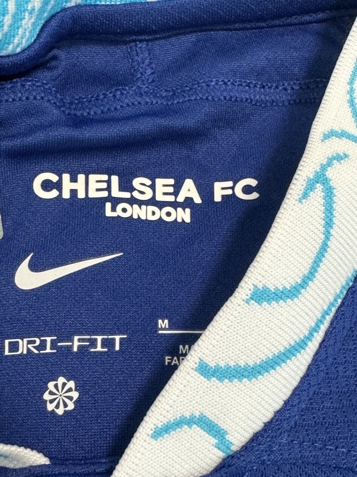 Chelsea FC Official Team-Signed 2022/23 with Club Certificate
