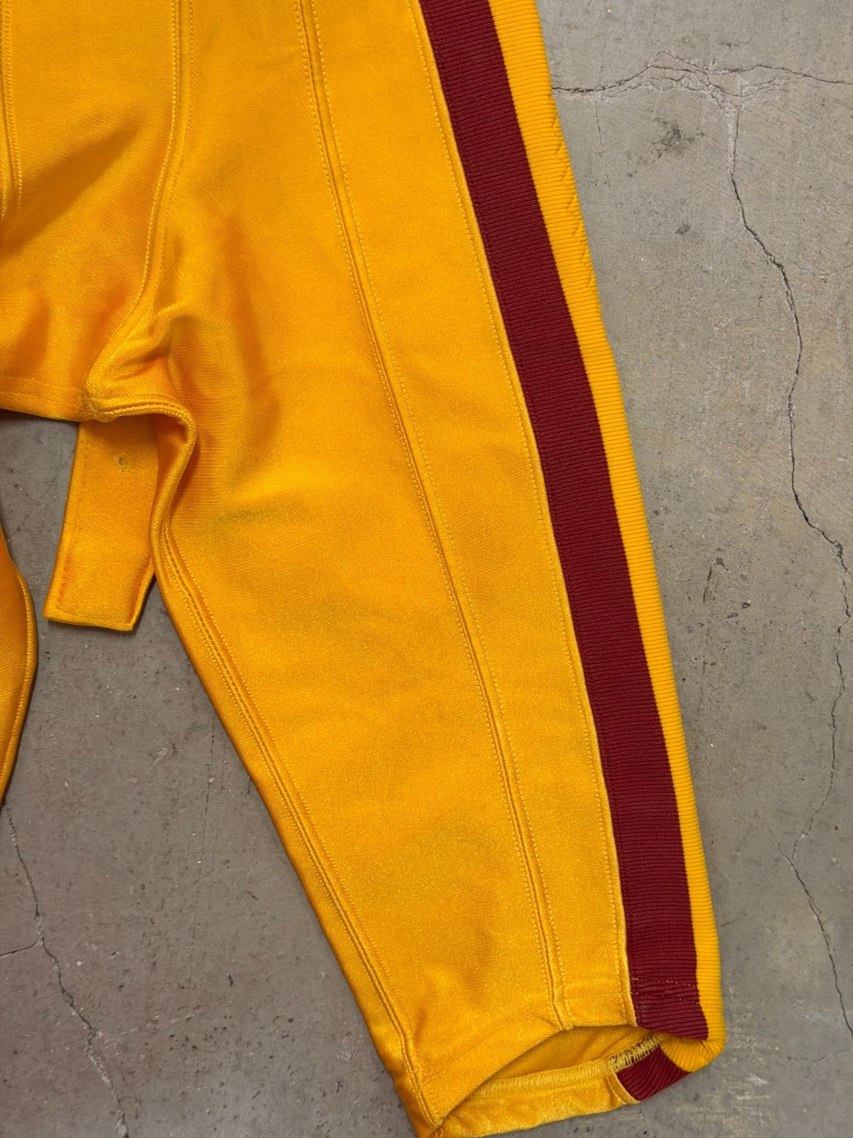 Reggie Bush Signed Game Worn USC Trojans Pants - Beckett BAS LOA AA11132
