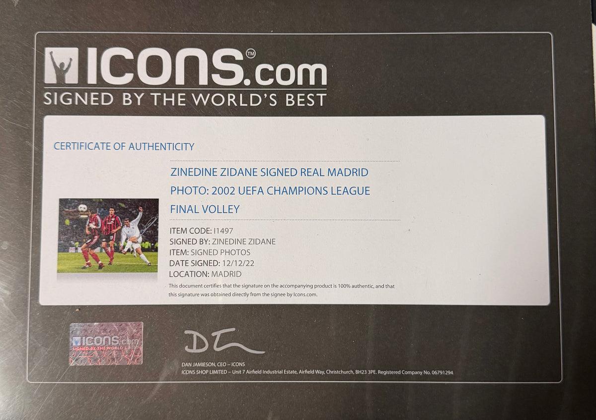 Zinedine Zidane Signed Real Madrid Photo - 2002 Champions League Final Volley